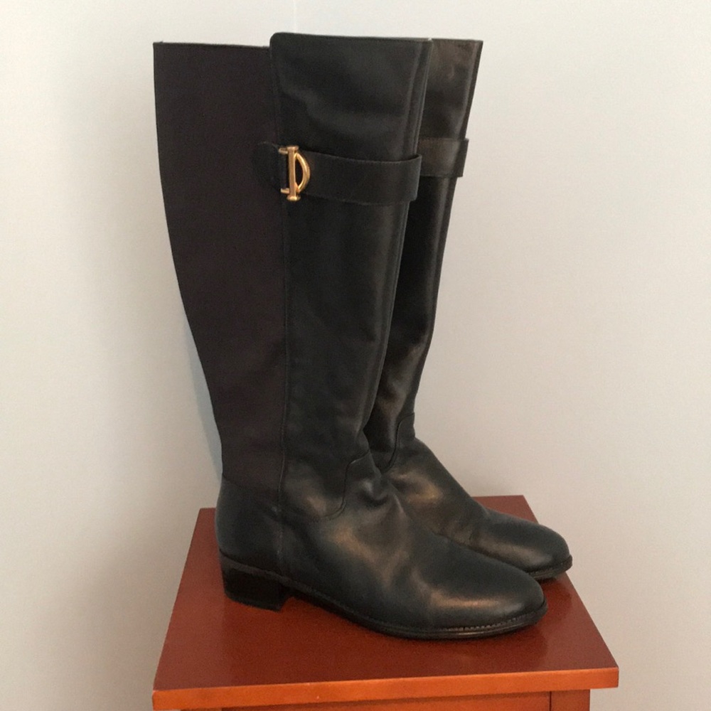 Isaac Mizrahi leather/stretch navy boots sz 9 WC